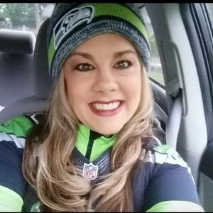 Meet your Posher, Charlotte